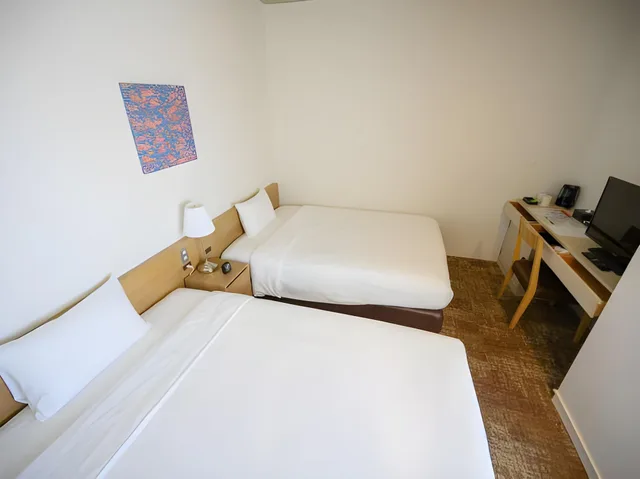 غرفة بسريرين منفصلين، Hotel Emerald Isle Ishigakijima 1/1
