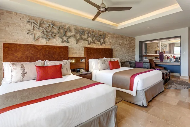 Star, Junior Suite, King Bed, Sofa، Planet Hollywood Costa Rica By Royalton An Autograph Collection All Inclusive Resort 1/2