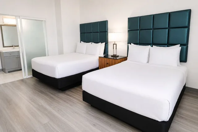 غرفة كلاسيكية بسريرين كوين، Porto Vista Hotel 1/2