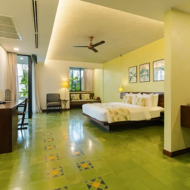 Roof Top, Sunset, Junior Suite، Penh House Hotel 2/4