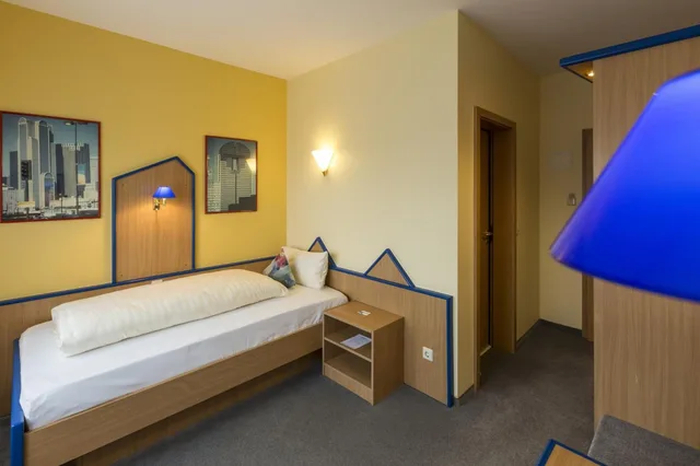 غرفة مفردة، Hotel Globotel Business 1/6