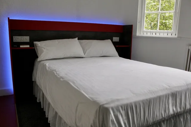 شقة بسريرين مزدوجين بحمام خاص، Station Hotel 1/3
