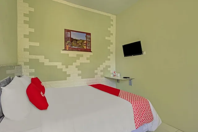 غرفة قياسية بسرير مزدوج، Hotel O Villa Inn App Trawas Bintaro Syariah 8/10