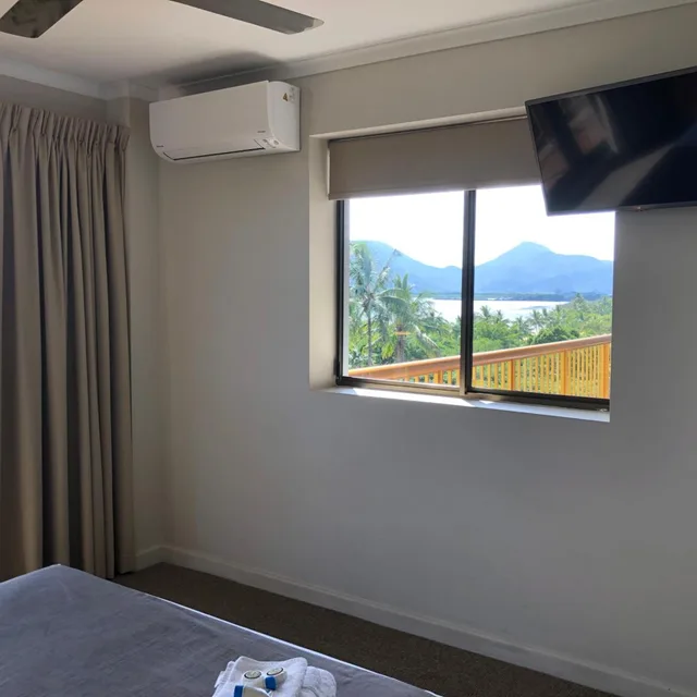 شقة ديلوكس بإطلالة على البحر بغرفتي نوم، Coral Towers Holiday Suites 10/10