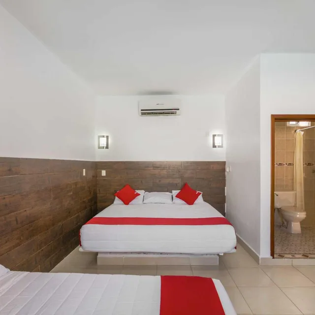 غرفة قياسية بسريرين، OYO Hotel Palma Real 7/10