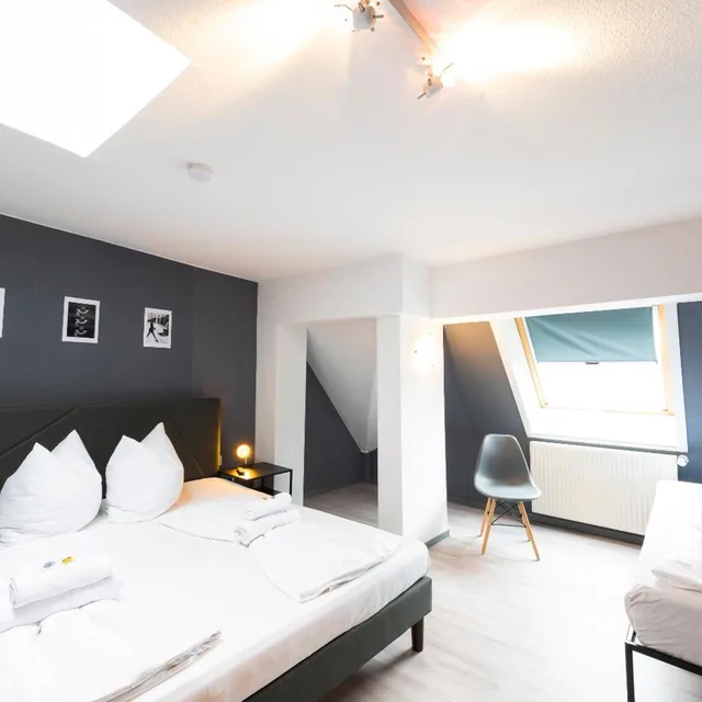 شقة، Hotel Astoria Am Urachplatz 3/10