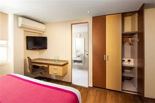 غرفة قياسية، Hotel MX garibaldi CDMX, Trademark Collection by Wyndham 1/2