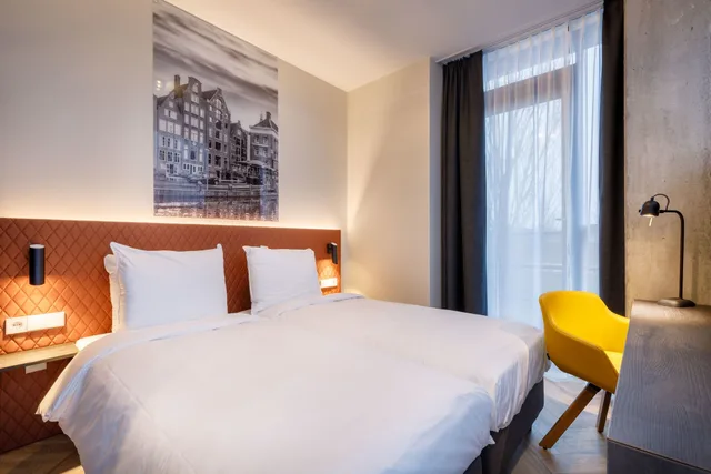 غرفة قياسية بسريرين منفصلين، Hotel New Kit 2/5