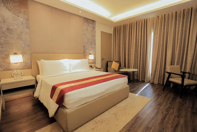 جناح تنفيذي بسرير مزدوج بغرفة نوم واحدة، Courtyard By Marriott Bhopal 1/10