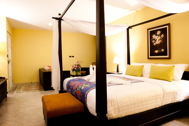 junior suite, Baan Phuanda Phuket 1/7