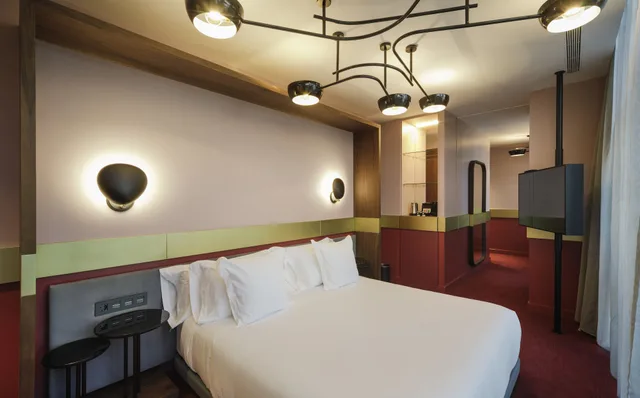 غرفة ثلاثية، Hotel Colón Centro 5/10