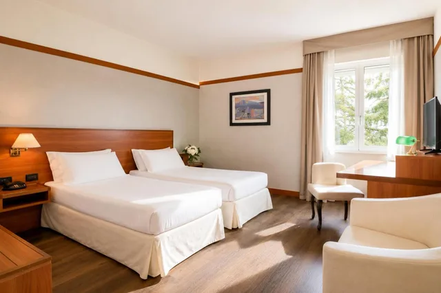 غرفة كلاسيكية بسرير مزدوج أو سريرين منفصلين، Shg Hotel Bologna 2/10