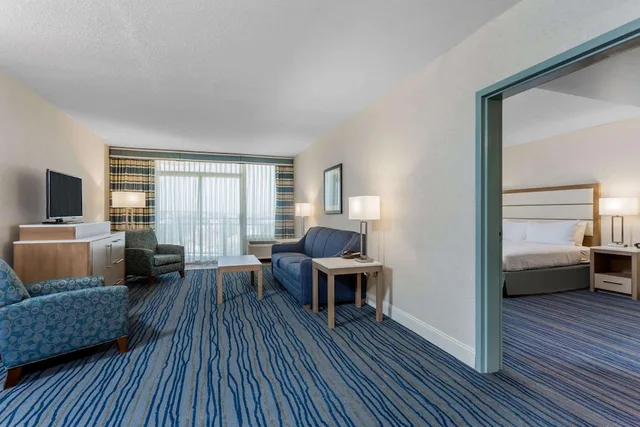1 Bedroom, Coastal, Suite, 2 Queen Beds، Wyndham Virginia Beach Oceanfront 3/5