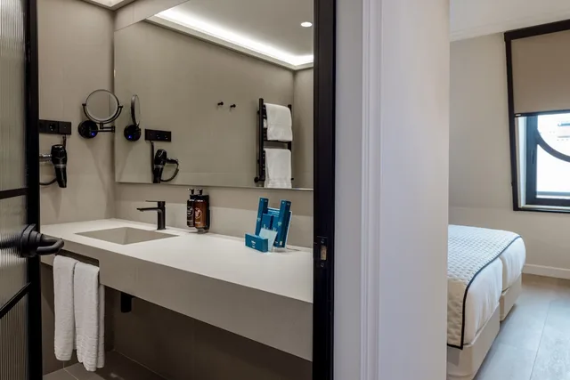 غرفة ديلوكس، Silken Ciudad de Vitoria Hotel 7/7