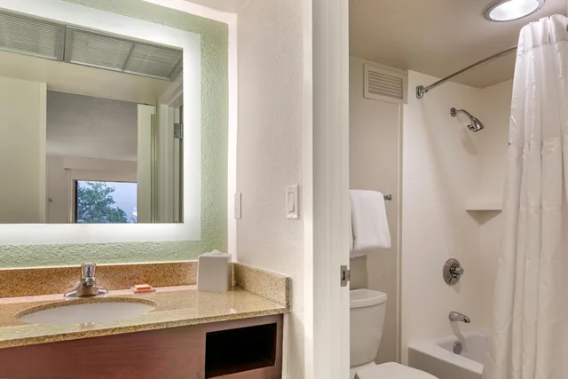 Standard Room 2 Double Beds, Wyndham Garden Lake Buena Vista Disney Springs Resort 10/10