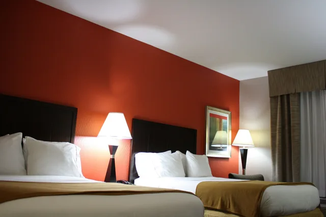 غرفة قياسية بسريرين كوين لذوي الإعاقة، HOLIDAY INN EXPRESS TOLEDO NORTH 4/6