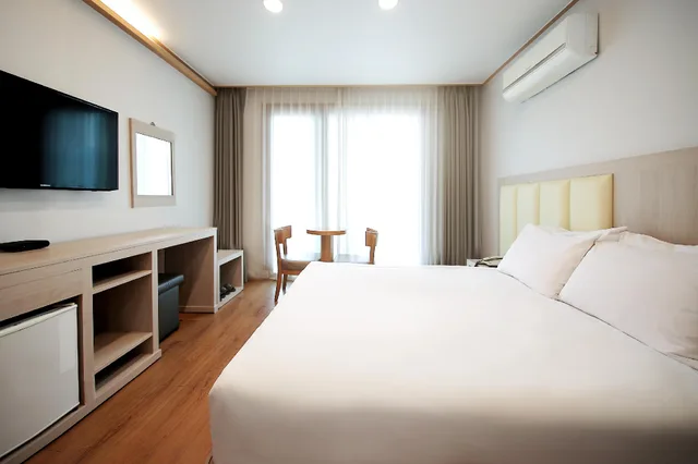 Room, Pool Side, Terrace، Shin Shin Hotel Jeju City 2/3