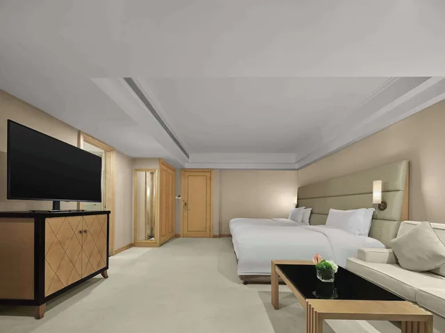 غرفة ديلوكس بسريرين منفصلين بإطلالة على المدينة، DoubleTree by Hilton Hotel Shanghai Pudong 1/4