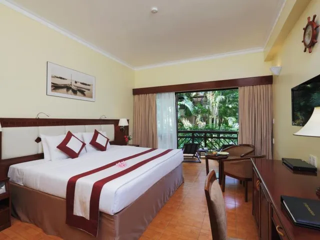 غرفة بسرير مزدوج بإطلالة على الحديقة، Saigon Phu Quoc Resort Spa 2/3