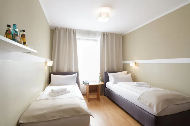غرفة قياسية بسرير مزدوج بغرفة نوم واحدة، Hotel Pankow 1/7