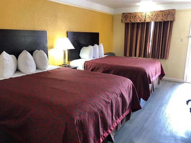 غرفة بسريرين كوين، Days Inn by Wyndham Gainesville 4/10