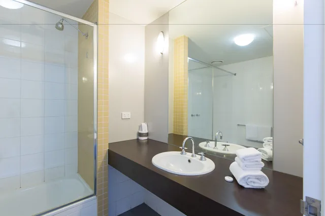 Family, 2 King Beds, Great Southern Hotel Melbourne 9/10