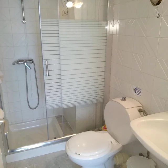 استوديو بسرير فردي، Leonidas Hotel & Studios 10/10