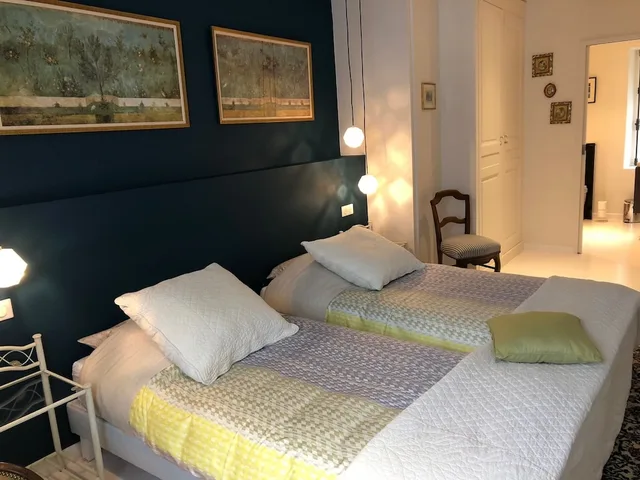 Lagoon, Deluxe, King Bed، Villa Mary 3/6