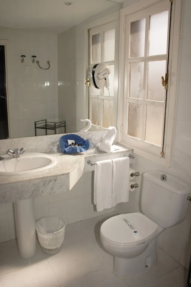 شقة بسريرين منفصلين بغرفة نوم واحدة مع أريكة، Fuentepark Apartments 8/8