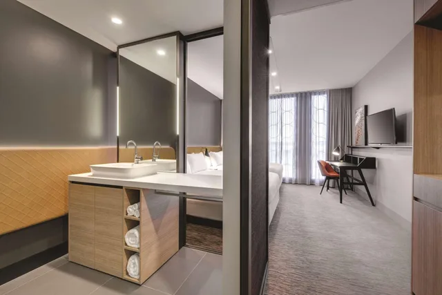 غرفة متصلة عائلية بسرير كينج وسريرين منفصلين، Vibe Hotel Canberra Airport 5/5
