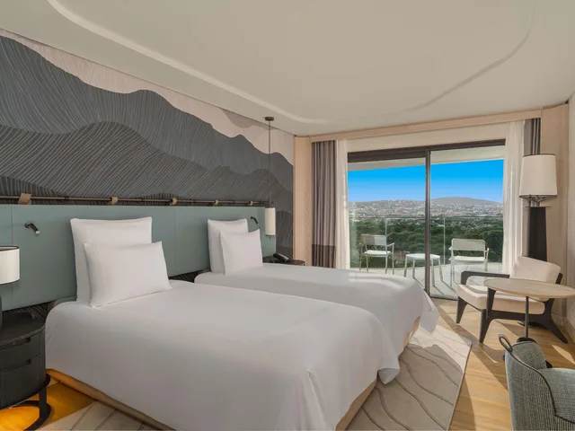 غرفة قياسية بسريرين منفصلين، Swissotel Resort and Spa Cesme 1/4