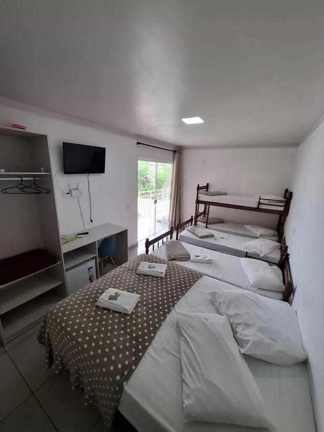 Family, 1 Double and 2 Bunk Beds، Pousada Brisa Parque 1/10