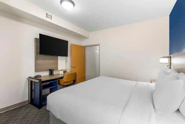جناح بسرير كينج، Comfort Inn & Suites Glenwood Springs On The River 1/3