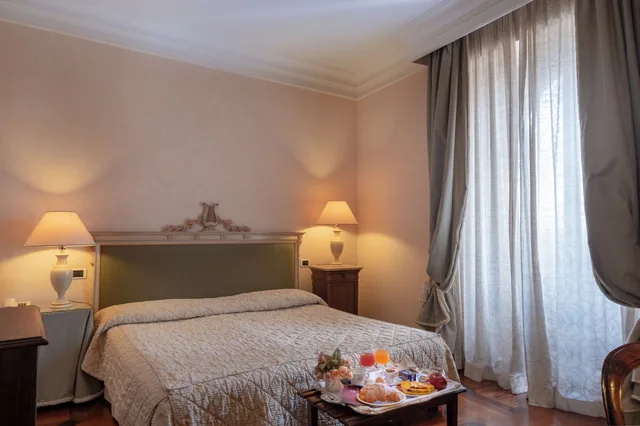 غرفة سوبيريور ديلوكس بسرير كوين، Relais Ducale 2/8