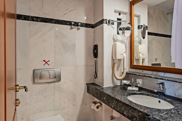 Maisonette, Twin Beds, Sofa، Hydramis Palace 4/4