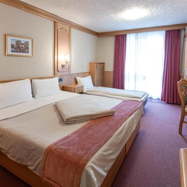 غرفة كلاسيكية ثلاثية، Hotel Intermonti 3/10
