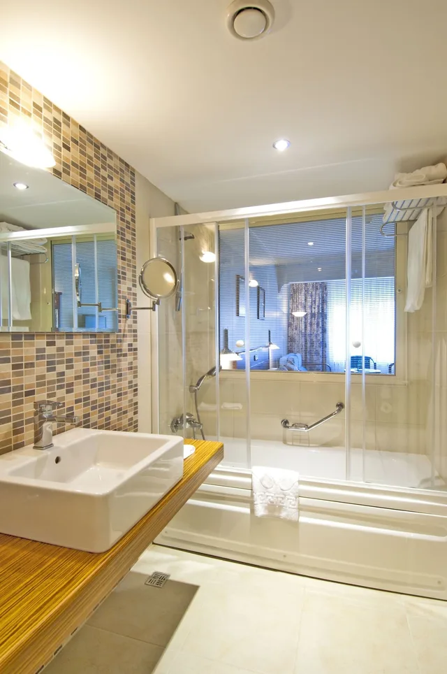 غرفة ديلوكس مفردة بسرير مزدوج، Akgun Istanbul Hotel, WorldHotels Crafted 5/5