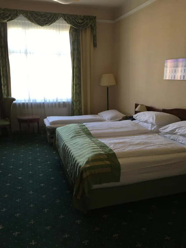 غرفة عائلية بسرير فردي، Hotel Secession an der Oper 10/10