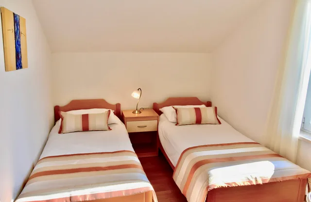 شقة، Pervanovo Apartments 5/10