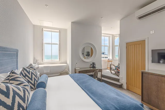 غرفة ديلوكس بسرير مزدوج بإطلالة على البحر، Brighton Harbour Hotel & Spa 4/10