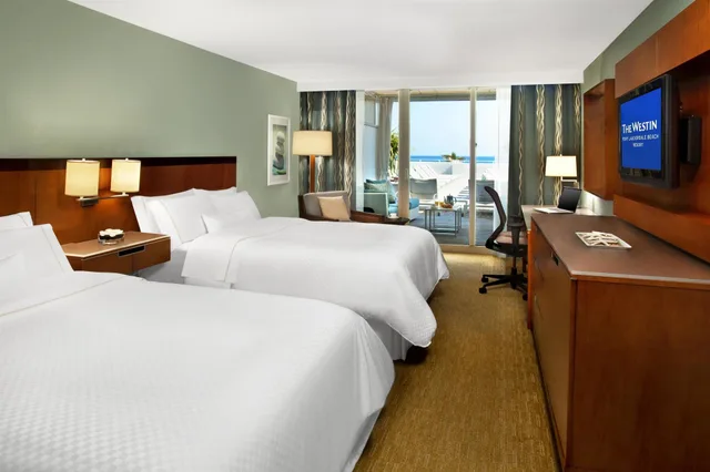غرفة بسريرين مزدوجين بإطلالة جزئية على البحر، The Westin Fort Lauderdale Beach Resort 2/4