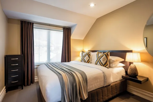 شقة فاخرة بسرير كينج وسريرين منفصلين بإطلالة على البحيرة بغرفتي نوم، Platinum Queenstown Villas 10/10