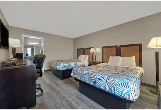 2 Full Beds - Mobility Accessible Tub Nsmk، Motel6 McDonough, GA 1/4