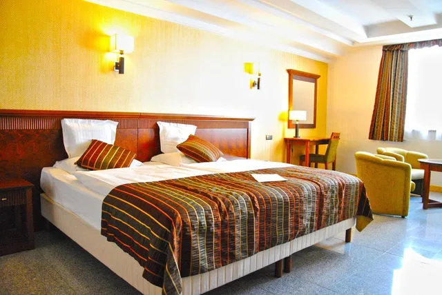 غرفة قياسية بسرير مزدوج أو سريرين منفصلين، Actor Hotel Budapest 1/2