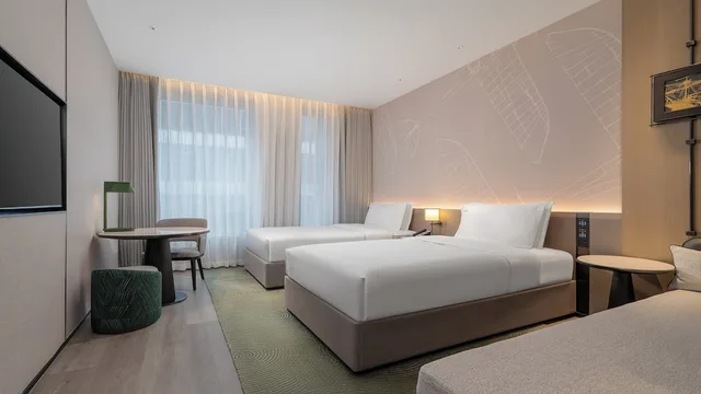 غرفة قياسية بسريرين مزدوجين، Holiday Inn Wenzhou Airport by IHG 2/5