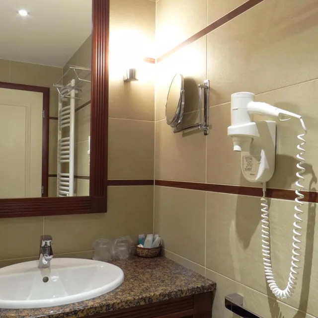 غرفة ديلوكس بسرير مزدوج بشرفة، Centrum Hotel Debrecen 10/10