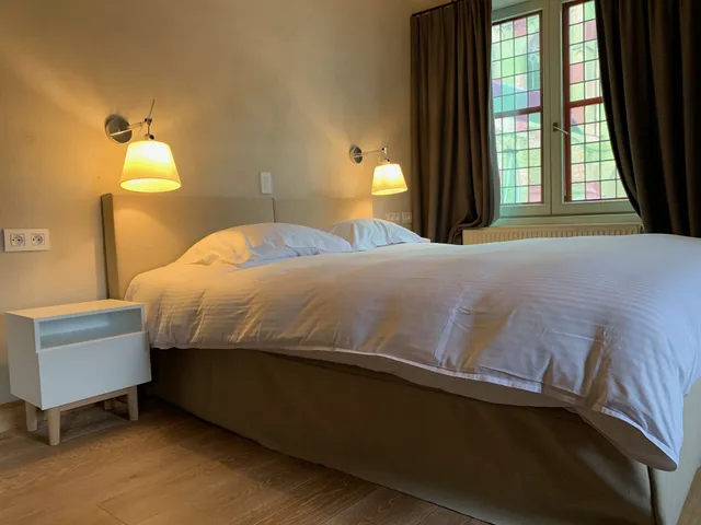 غرفة عائلية بسرير كوين وسريرين منفصلين بإطلالة على المدينة بغرفة نوم واحدة، Hotel Salvators 7/10