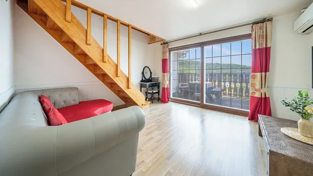 غرفة أساسية بسريرين مزدوجين بغرفة نوم واحدة، Geoje Gaonara Pension 1/10