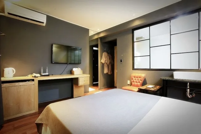 غرفة ديلوكس بسرير مزدوج، Chuncheon Urbane Hotel 4/10