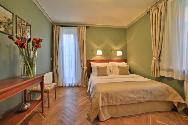 شقة كومفورت بسريرين كوين بغرفتي نوم، Appia Hotel Residence 1/9